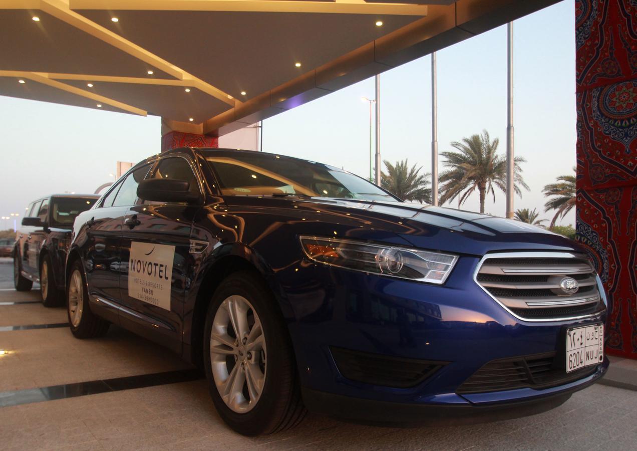 Novotel Yanbu Albahr Buitenkant foto