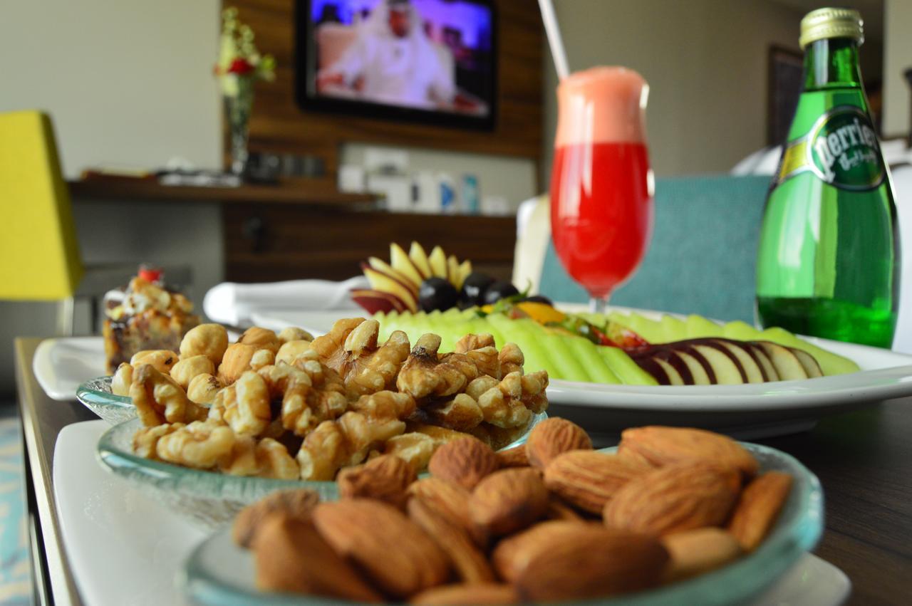 Novotel Yanbu Albahr Buitenkant foto