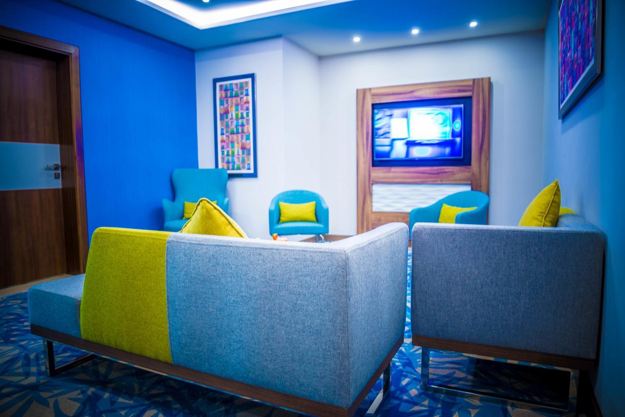 Novotel Yanbu Albahr Buitenkant foto