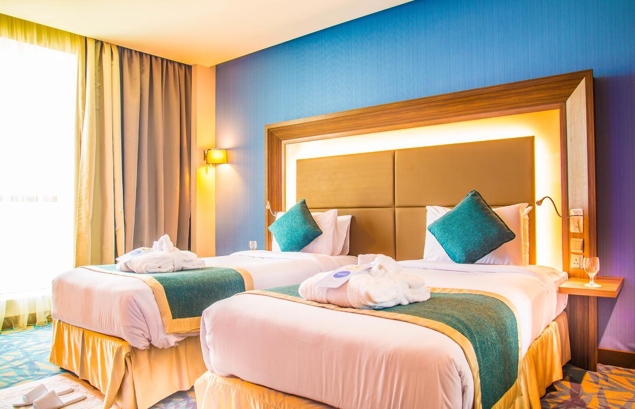 Novotel Yanbu Albahr Buitenkant foto
